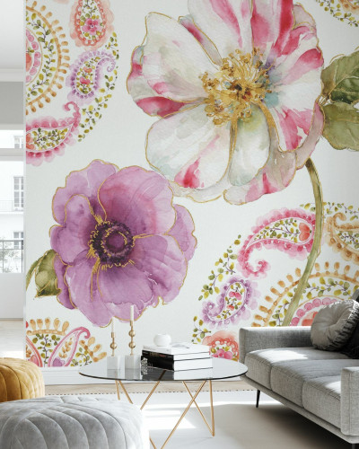 Tapet floral cu flori paisley roz, mov si auriu.
