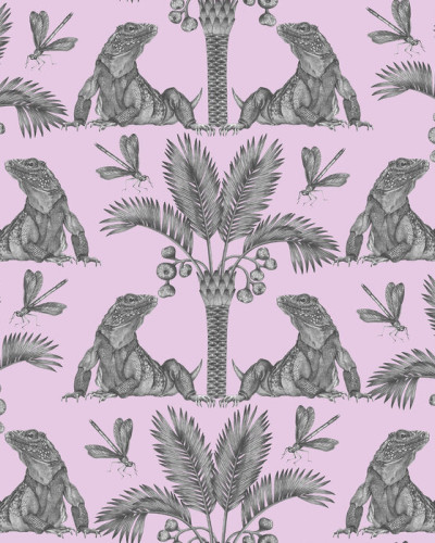 The Iguana Dream - Tapet modern cu design tropical, cu iguane si palmieri pe un fundal roz.