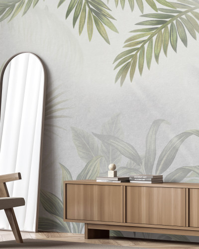 Tapet Foggy Jungle, Olive, cu un design tropical cu frunze de palmier și accente de verde vibrant.