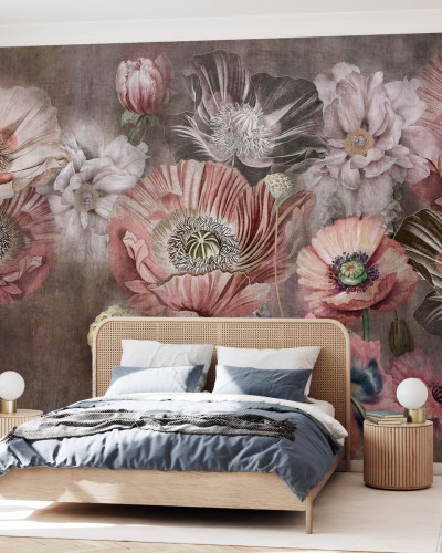 Tapet floral cu flori mari roz, crem si gri, in stil romantic, in dormitor