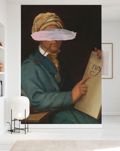 Un wallpaper artistic cu un portret parțial acoperit de o pată de culoare, ideal pentru a crea un punct focal în living, dormitor sau hol.