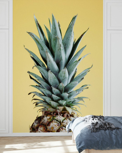 Tapet cu ananas galben pe fundal