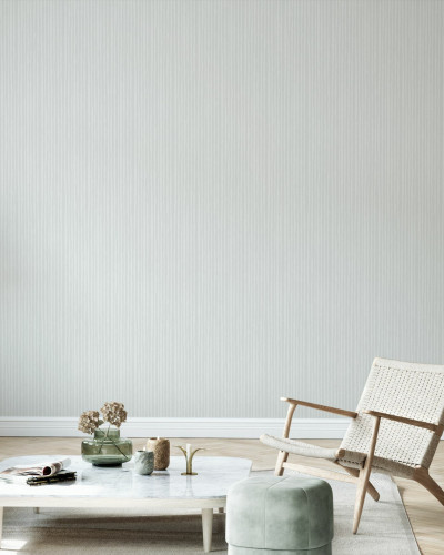 Tapet Lush Breeze cu dungi verticale subtile, delicate, intr-un living modern