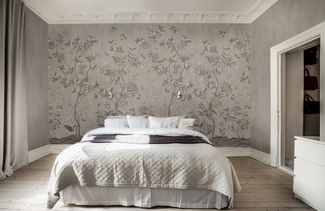 Chinoiserie Chic, Powder Beige, Rebel Walls Wallpaper