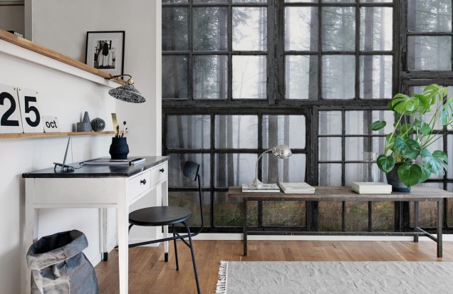 Cabin Photo Wallpaper - Transform your space with a spectacular design