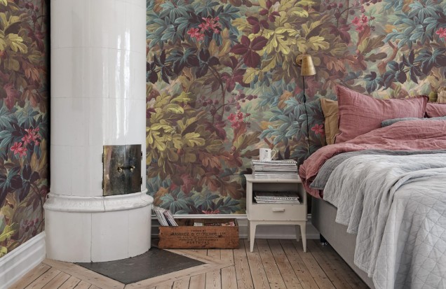 Vinum Raspeys, Rebel Walls Wallpaper