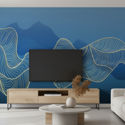Fototapet Gilded Mountain Aura montat într-un living modern, prezentând linii aurii abstracte pe un fundal albastru intens, deasupra unei comode TV din lemn deschis și a unei canapele bej.
