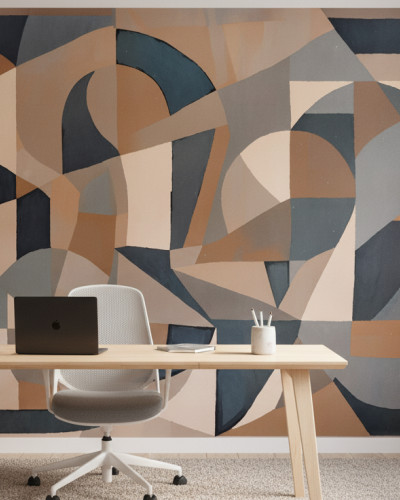 Tapet cu un design abstract geometric în nuanțe de bej, maro și albastru închis, instalat pe peretele unui birou.