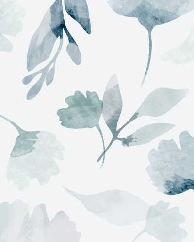 Dormitor luminos cu fototapet Azure Bloom Canvas, model floral acuarelă albastru-verde. Pat modern cu lenjerie crem, perne pastelate, noptiere lemn și draperii albe. Creează o atmosferă calmă.